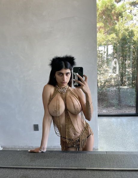 Mia Khalifa nude leaked OnlyFans photo #387