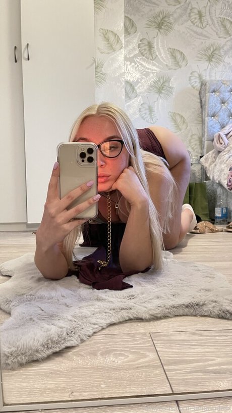 Sendnudesx nude leaked OnlyFans photo #315