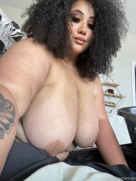Bigmamajo nude leaked OnlyFans pic