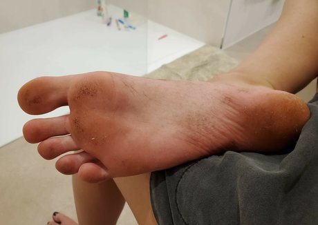 Alicefrenchfeet nude leaked OnlyFans photo #319