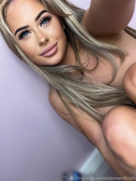 Rosiemaeofficialx nude leaked OnlyFans pic