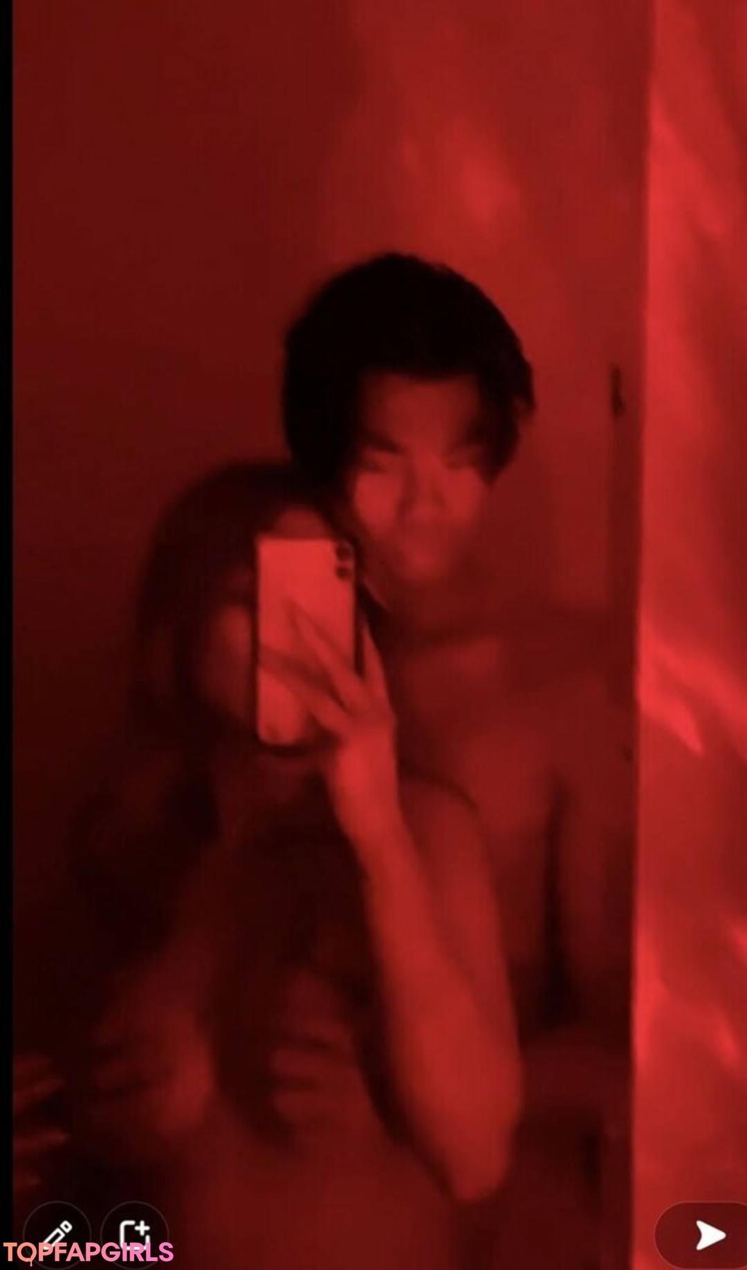 Kimvuongg Nude Leaked OnlyFans Photo #3