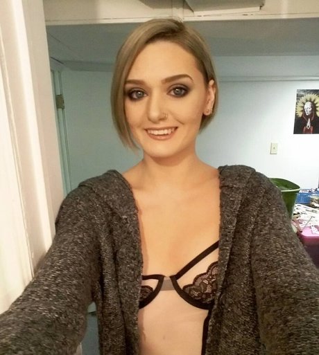 Glitterbean95 nude leaked OnlyFans pic
