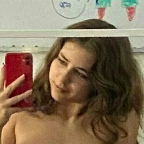 Charlotte Simon nude leaked OnlyFans pic