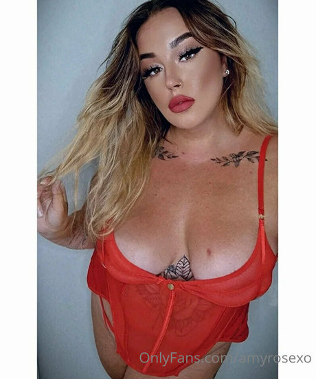 Amyrosexo nude leaked OnlyFans pic