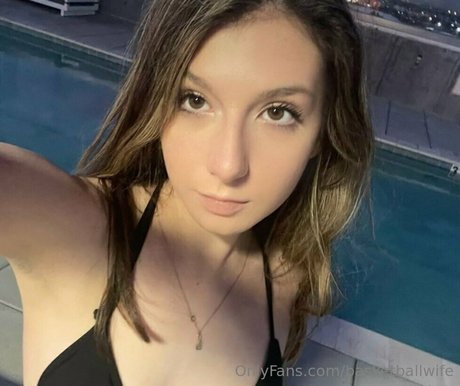 Basketballwife nude leaked OnlyFans photo #18