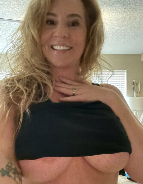 Missamberbamber nude leaked OnlyFans pic