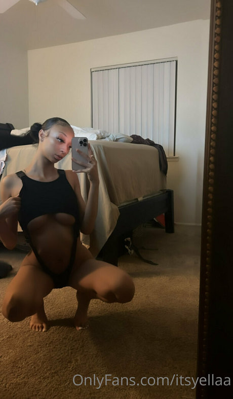 Itsyellaa nude leaked OnlyFans pic
