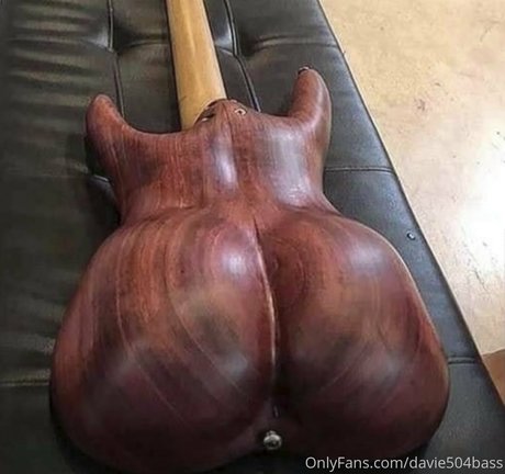 Davie504bass nude leaked OnlyFans pic