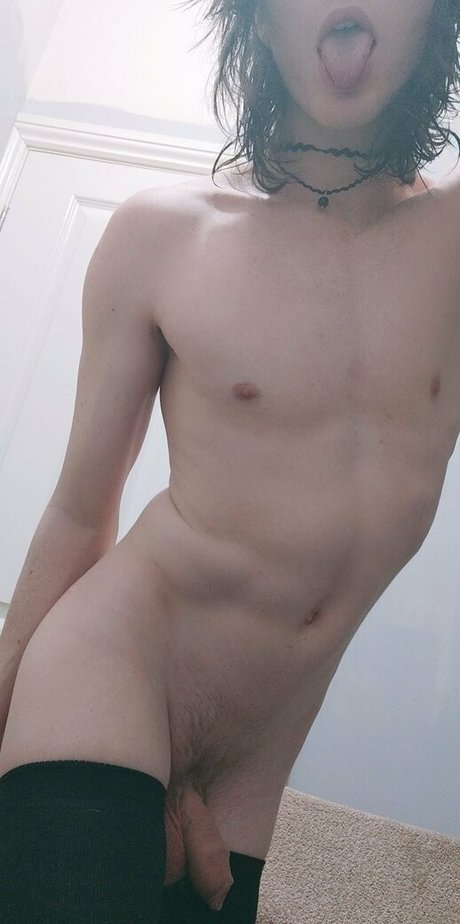 Snowboyxox nude leaked OnlyFans pic