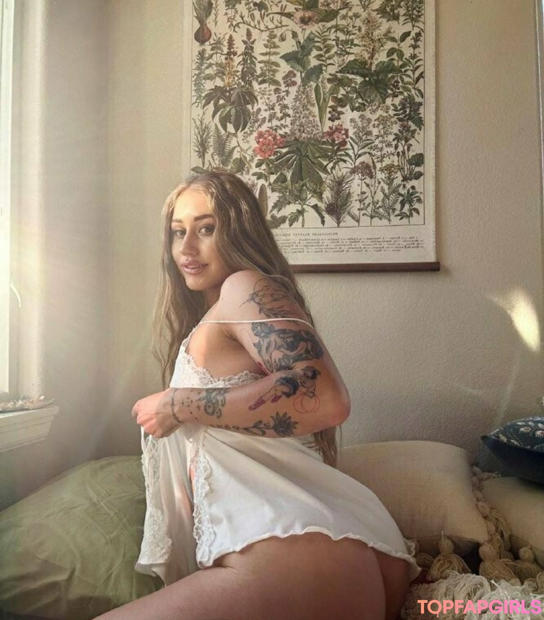 Mslunarose Nude Leaked OnlyFans Photo #15