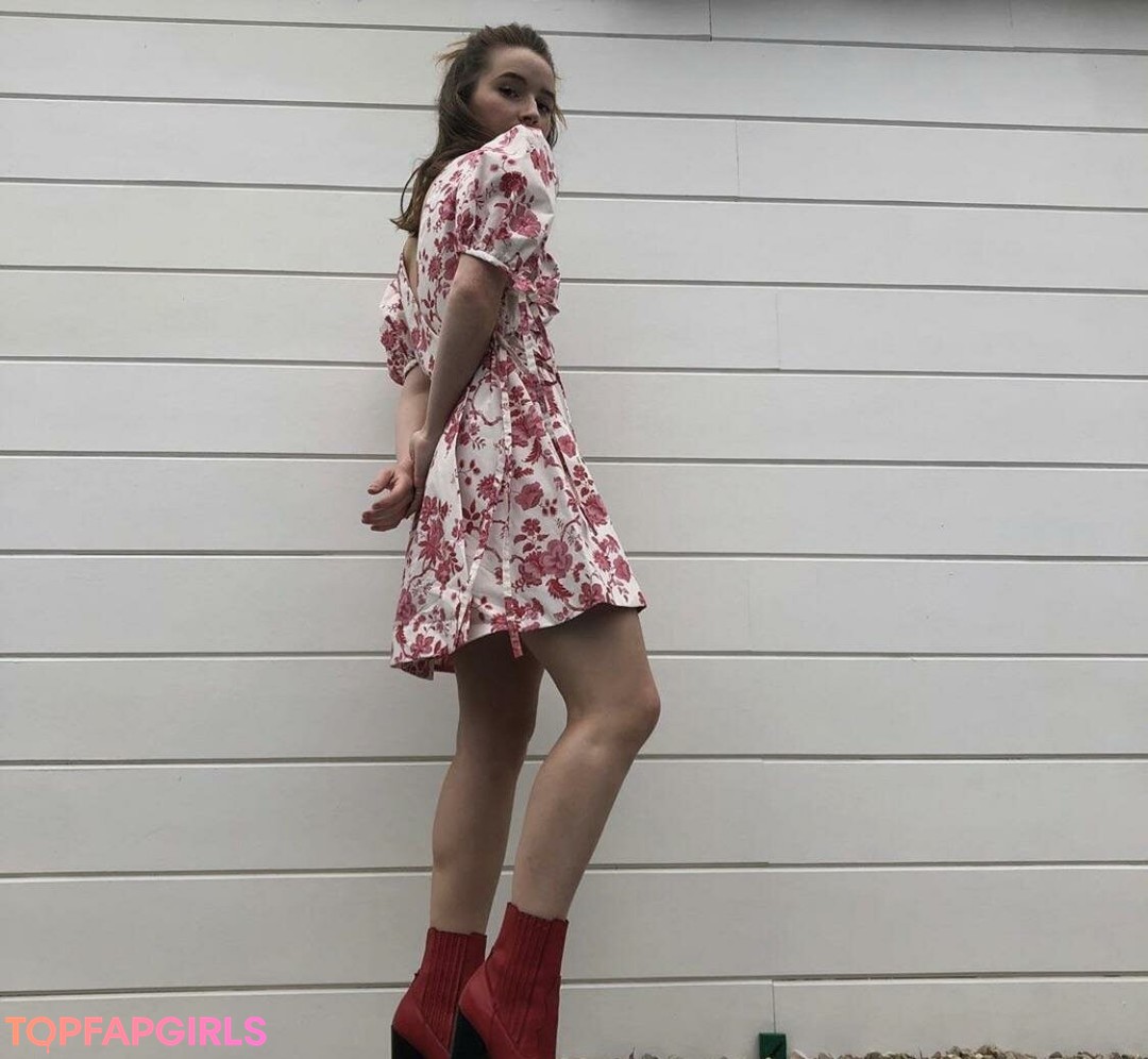 Kaitlyn Dever Nude Leaked OnlyFans Photo #93