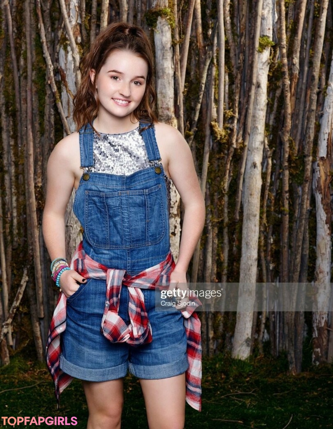 Kaitlyn Dever Nude Leaked OnlyFans Photo #59