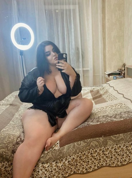 Curvyagathafree nude leaked OnlyFans pic