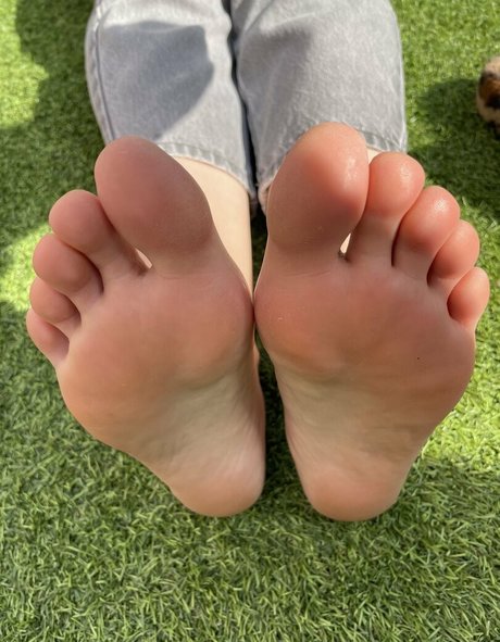 Footsiewithkitty nude leaked OnlyFans photo #13