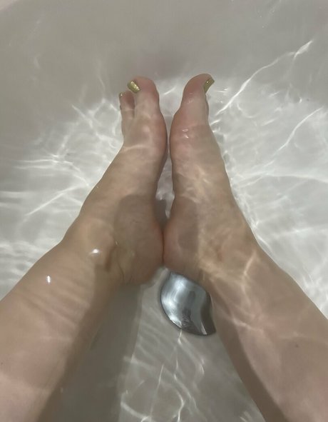 Footsiewithkitty nude leaked OnlyFans photo #2