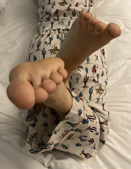 Footsiewithkitty nude leaked OnlyFans photo #4