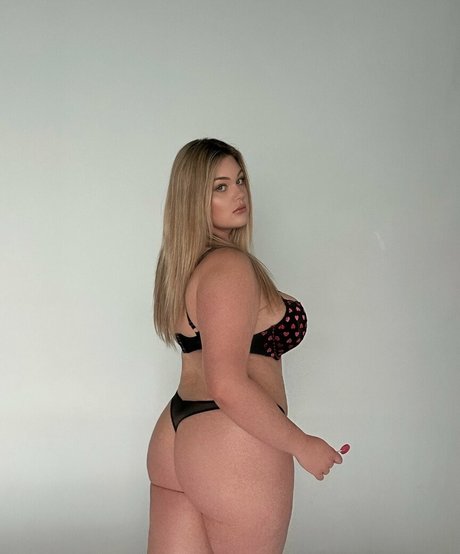 Adelina Manaut nude leaked OnlyFans pic