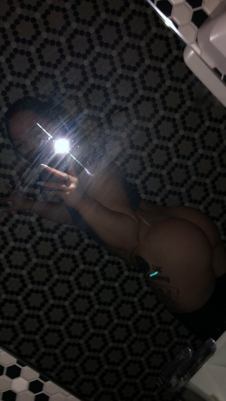 Misstinyangel nude leaked OnlyFans pic