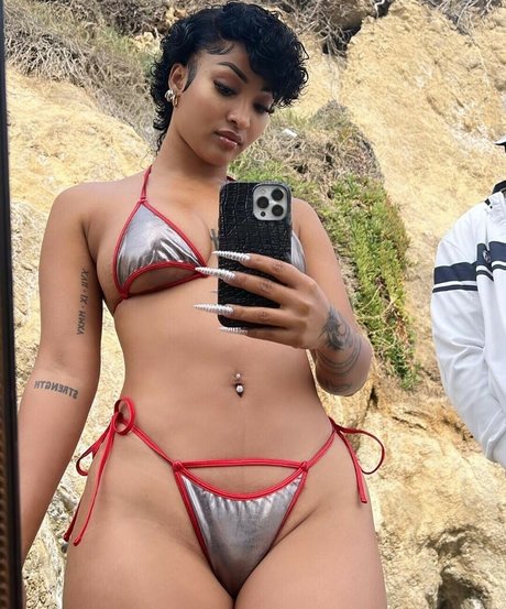 Shenseea nude leaked OnlyFans pic