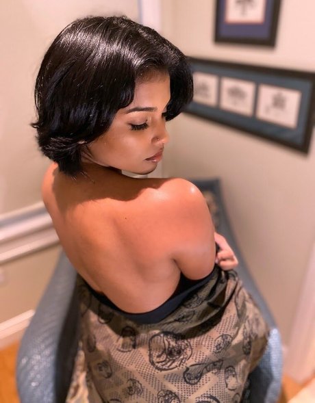 Sin.xia nude leaked OnlyFans photo #15
