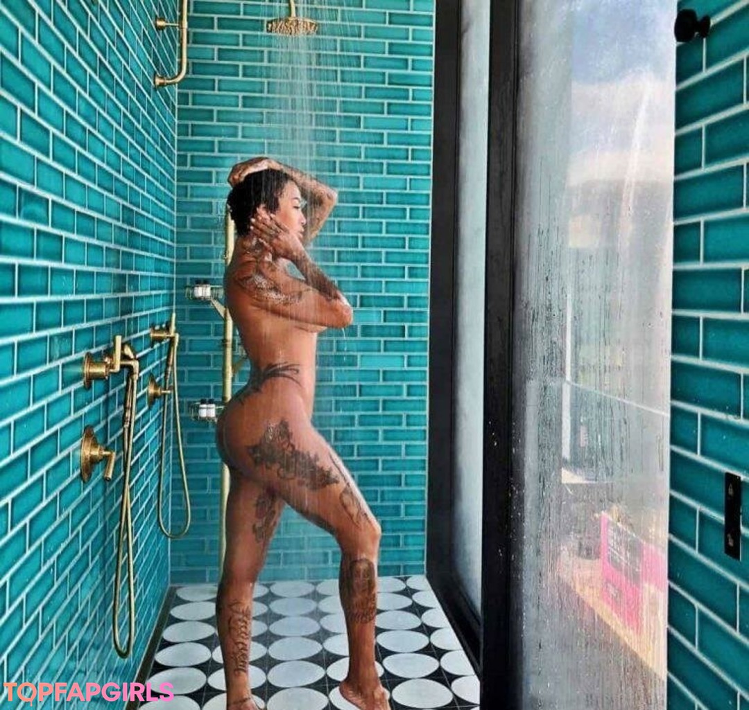 Flyyytattedsky Nude Leaked OnlyFans Photo #3