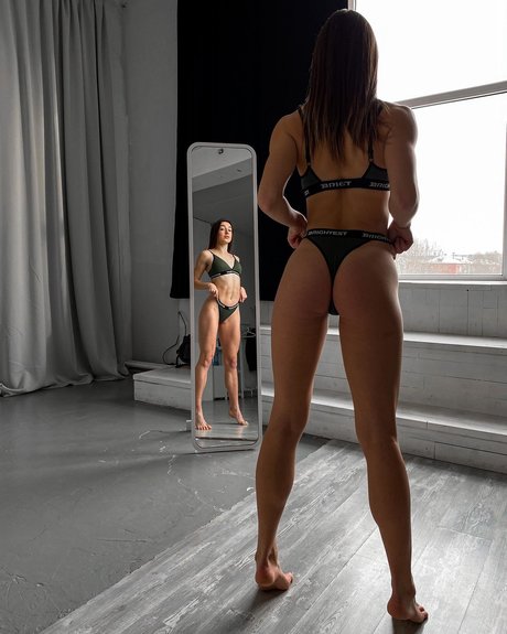Mayya Budanok nude leaked OnlyFans photo #24