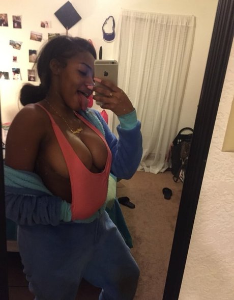 OG Leah Swanky nude leaked OnlyFans photo #22