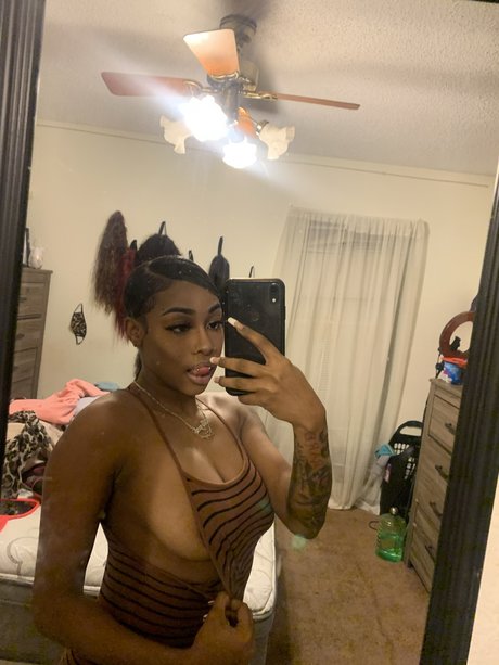 OG Leah Swanky nude leaked OnlyFans photo #9