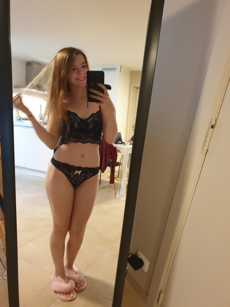 Lina Roselina nude leaked OnlyFans pic