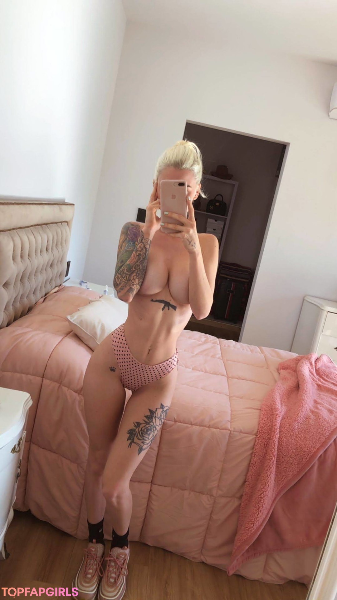 Lara Cavallo Nude Leaked OnlyFans Photo #61