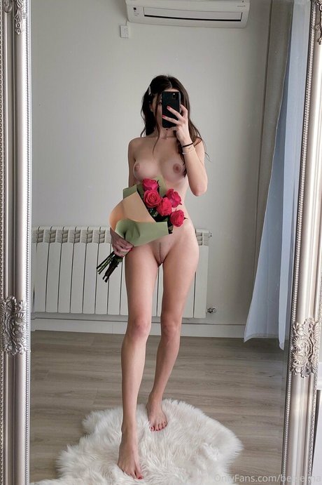 Bee.elina nude leaked OnlyFans pic