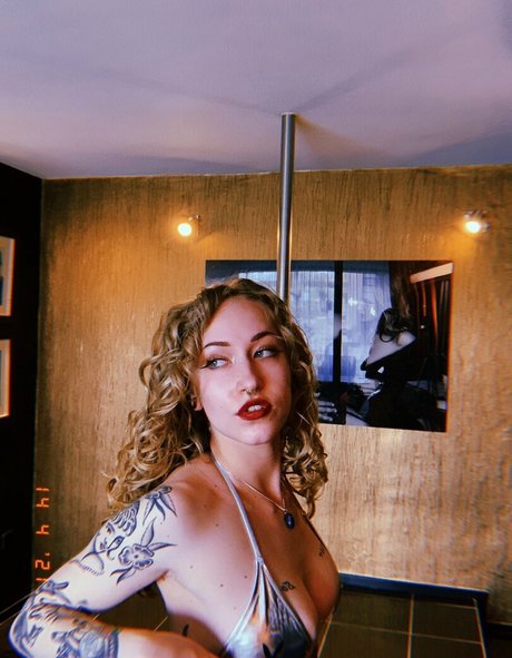 Empressscarlett nude leaked OnlyFans pic