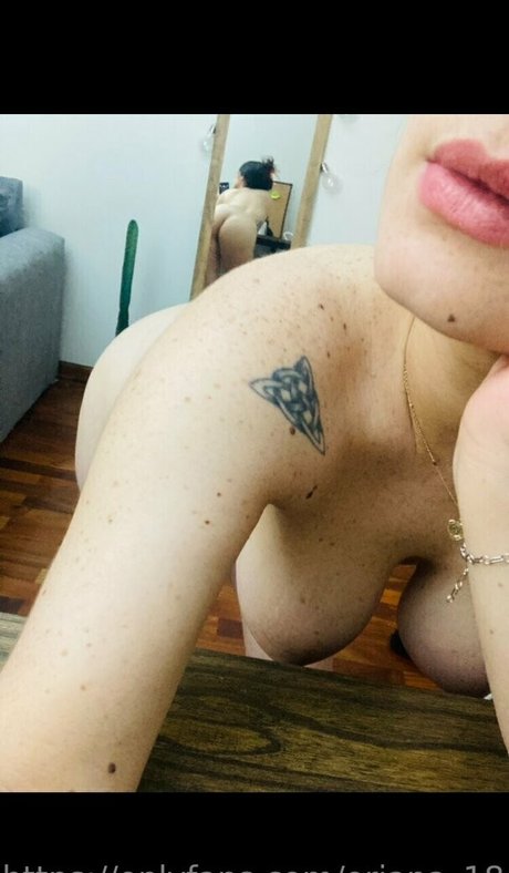 Oriana_18s nude leaked OnlyFans photo #5