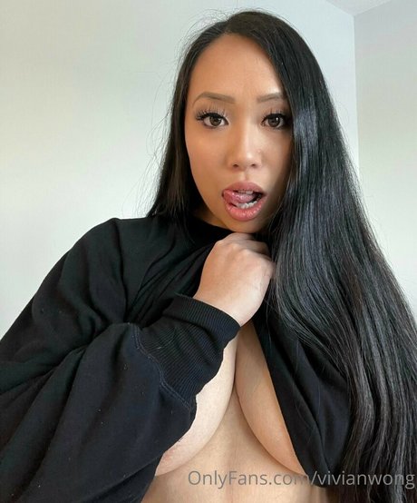Vivianwong nude leaked OnlyFans pic