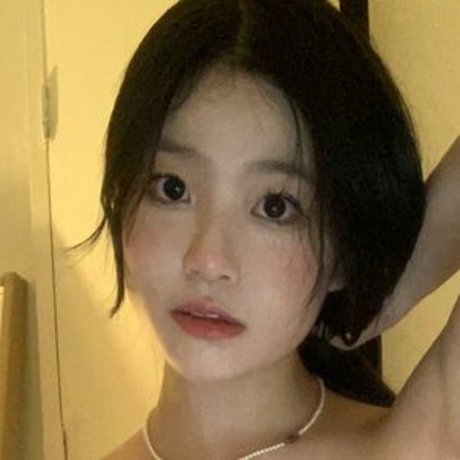 Yumi_0313 nude leaked OnlyFans photo #5