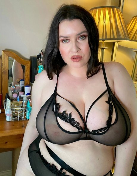 Suzie Mac nude leaked OnlyFans pic