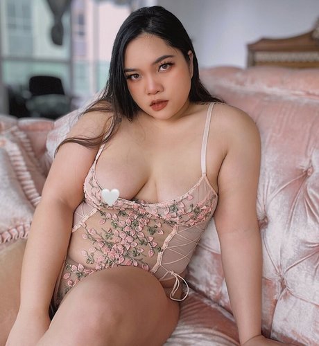 Chubbypreeya nude leaked OnlyFans pic