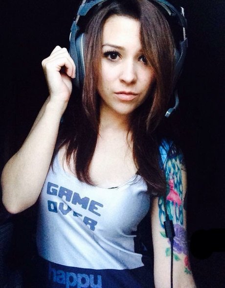 LadyDevann nude leaked OnlyFans pic