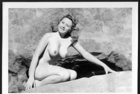 Joan Blondell nude leaked OnlyFans pic