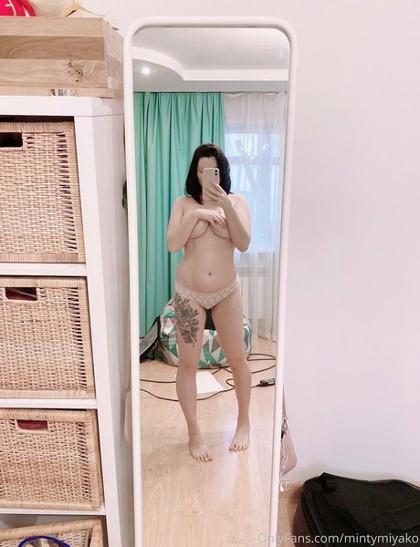 MintyMiyako nude leaked OnlyFans pic