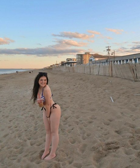 Lauren Suzaanne nude leaked OnlyFans photo #18