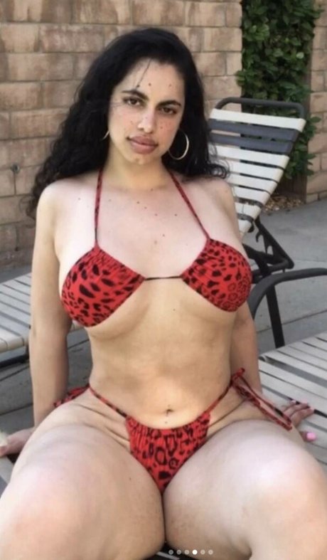 Razan Shihadeh nude leaked OnlyFans pic