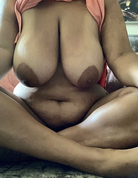 Tatianas_Castle nude leaked OnlyFans pic