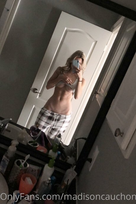 Madison Cauchon nude leaked OnlyFans photo #7