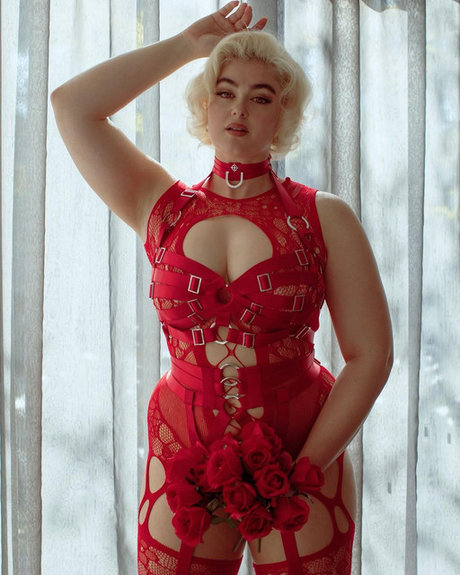 Stefania Ferrario nude leaked OnlyFans photo #8