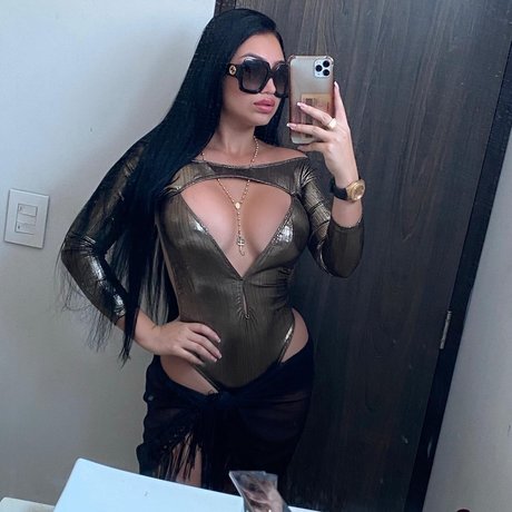 Colombiana Bombshell Mel nude leaked OnlyFans photo #28
