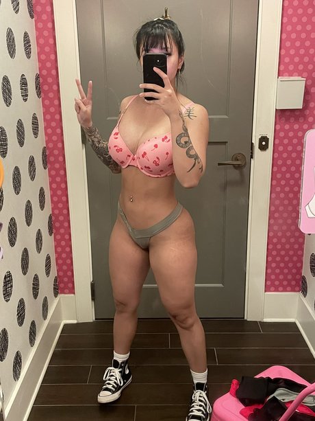 Tabi Lift nude leaked OnlyFans pic