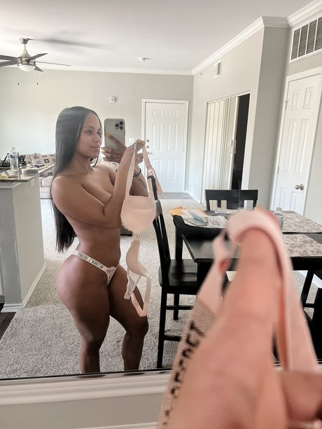 Maryorie Andrea nude leaked OnlyFans pic