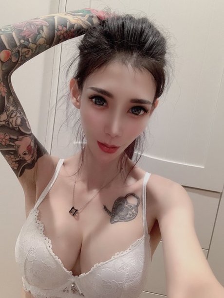 Queena Wang nude leaked OnlyFans photo #31